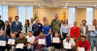 Gobierno de Morelia apuesta al desarrollo laboral; entrega constancias de Hombres al 1000×10