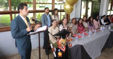 Reconoce Octavio Ocampo a las educadoras del oriente como el pilar fundamental de la niñez