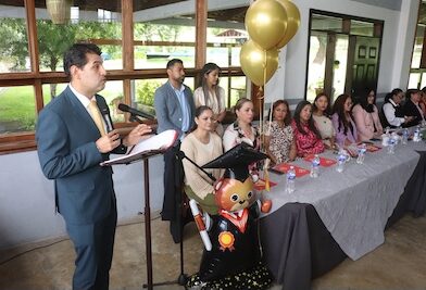 Reconoce Octavio Ocampo a las educadoras del oriente como el pilar fundamental de la niñez