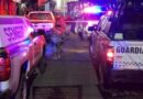 Pareja que viajaba en motocicleta es asesinada a balazos en Uruapan.