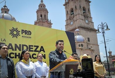 Diálogo y cercanía, necesarios para recuperar la grandeza de Michoacán: Octavio Ocampo