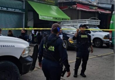 Mujer resulta herida por esquirla durante violento asalto en la Central de Abastos de Morelia