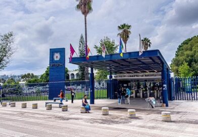 Administración de Yarabí Avila adelanta segunda quincena de julio a las y los trabajadores nicolaitas