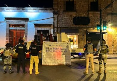 Catean negocio en el Centro de Morelia; decomisan 16 tragamonedas, droga y detienen a una mujer