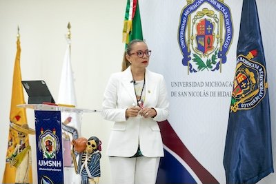 rectora Universidad